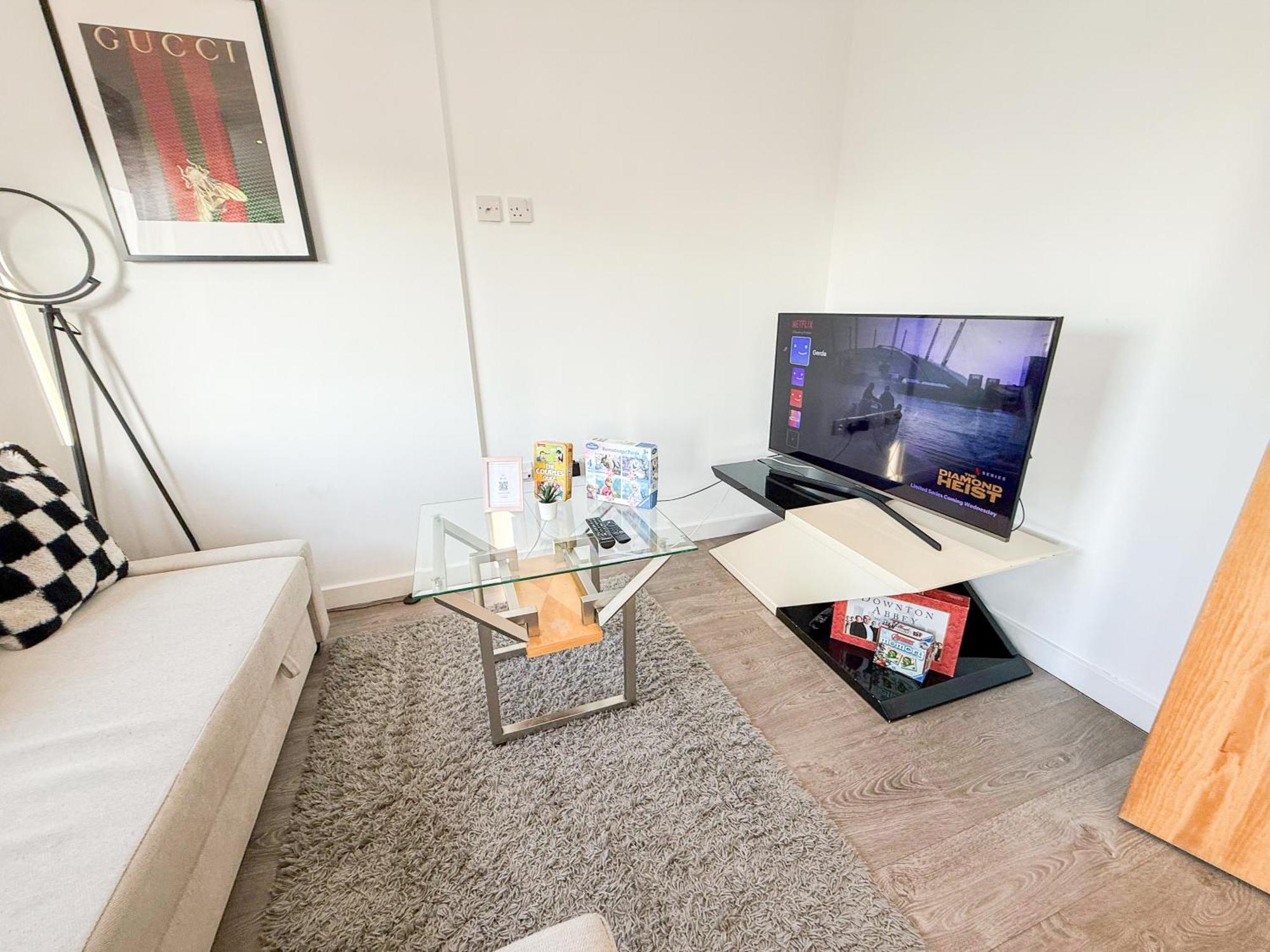 Contemporary Apartments With Private Terraces In Shoreditch, Hoxton, Islington Лондон Екстериор снимка