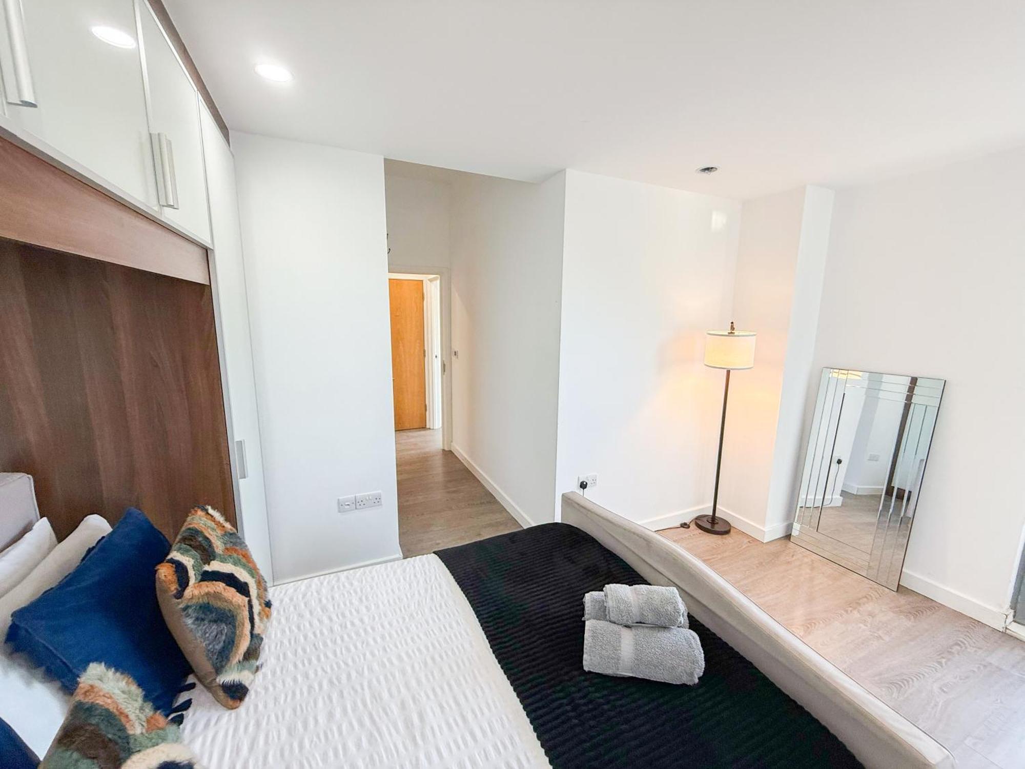 Contemporary Apartments With Private Terraces In Shoreditch, Hoxton, Islington Лондон Екстериор снимка
