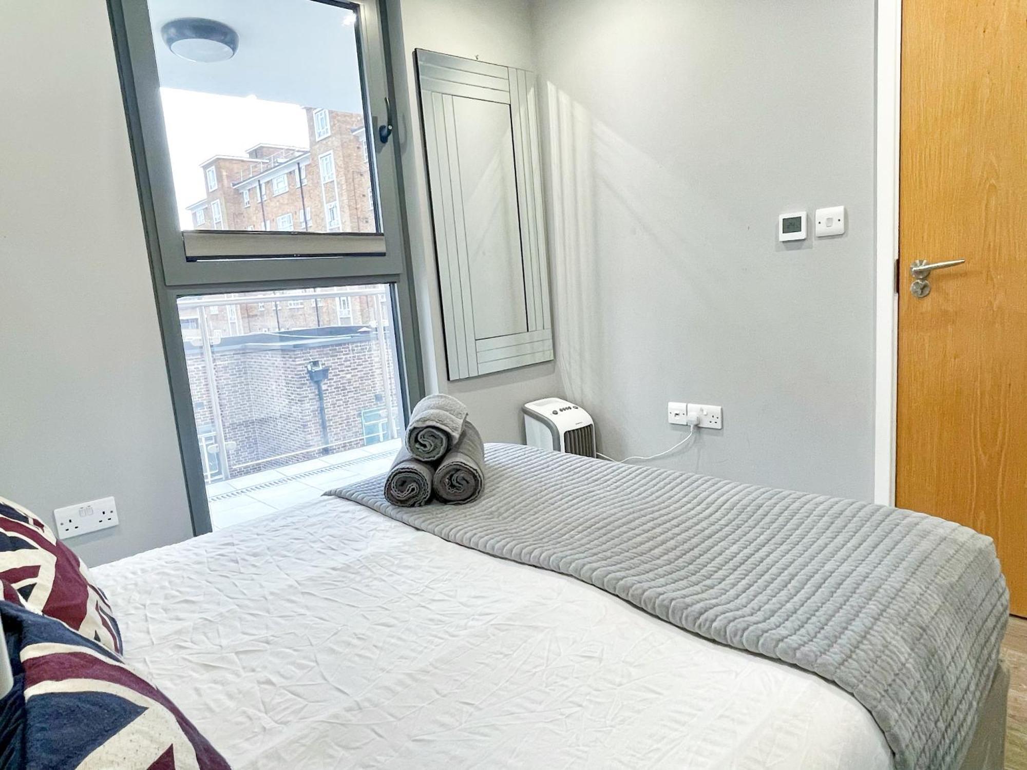 Contemporary Apartments With Private Terraces In Shoreditch, Hoxton, Islington Лондон Екстериор снимка