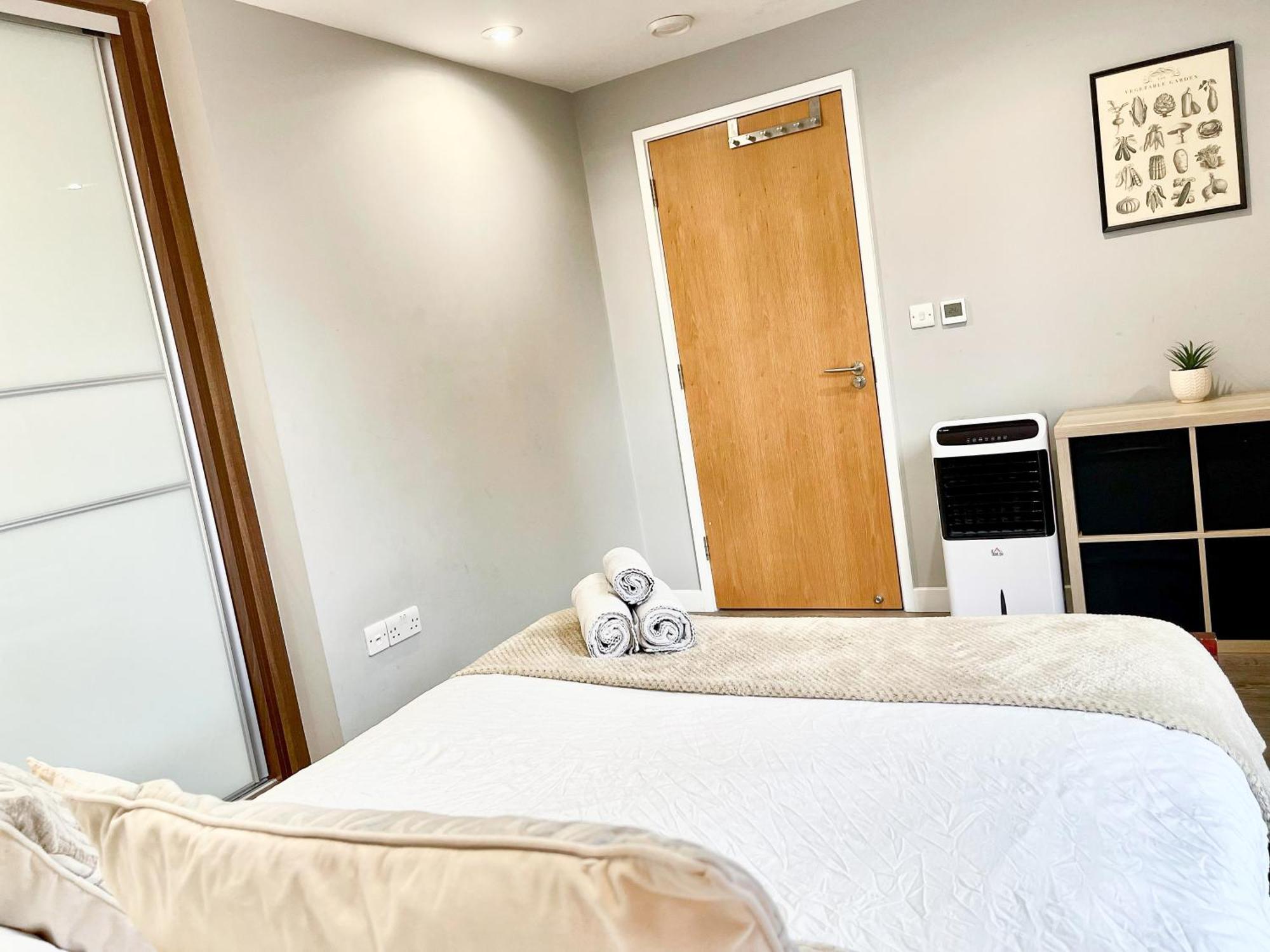 Contemporary Apartments With Private Terraces In Shoreditch, Hoxton, Islington Лондон Екстериор снимка