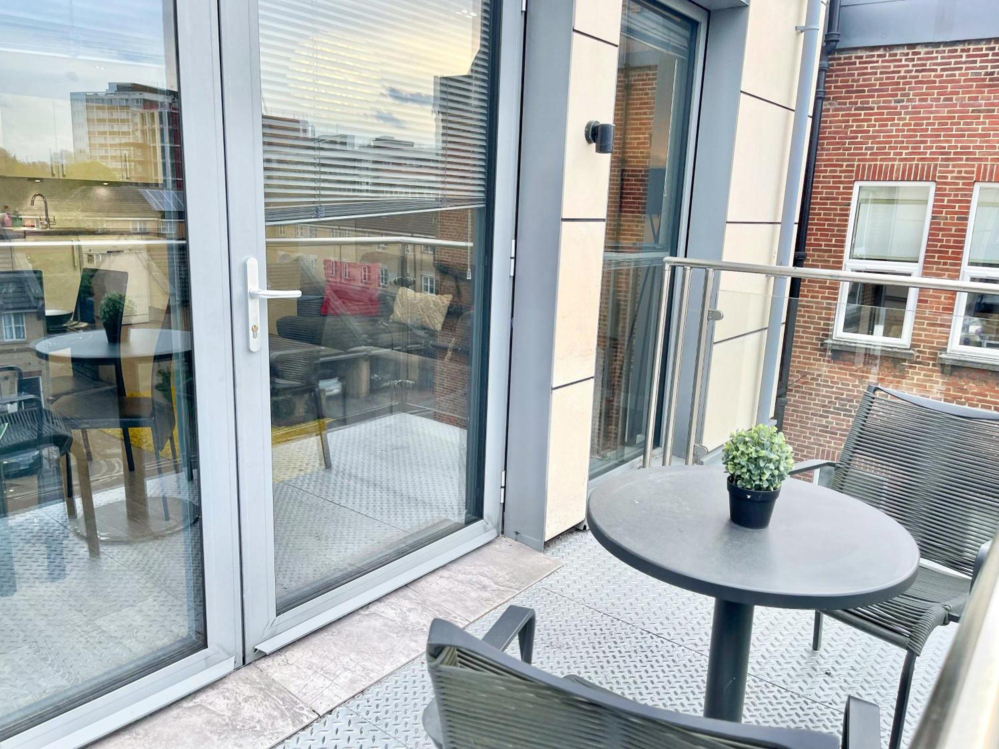 Contemporary Apartments With Private Terraces In Shoreditch, Hoxton, Islington Лондон Екстериор снимка